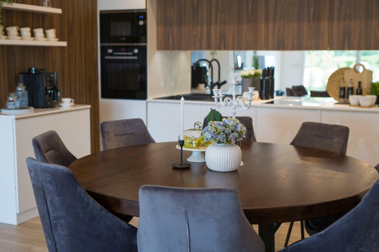 Holiday Home Elegant Vrh  Экстерьер фото
